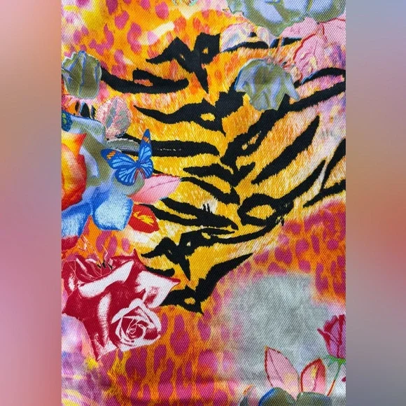 Floral Animal Print Straight Leg Jeans - Picture 2 of 8